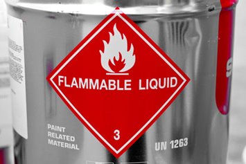 hazard class 3 flammable liquid label on paint can UN1263